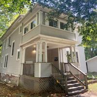 featured image of 604 S Busey Ave #2