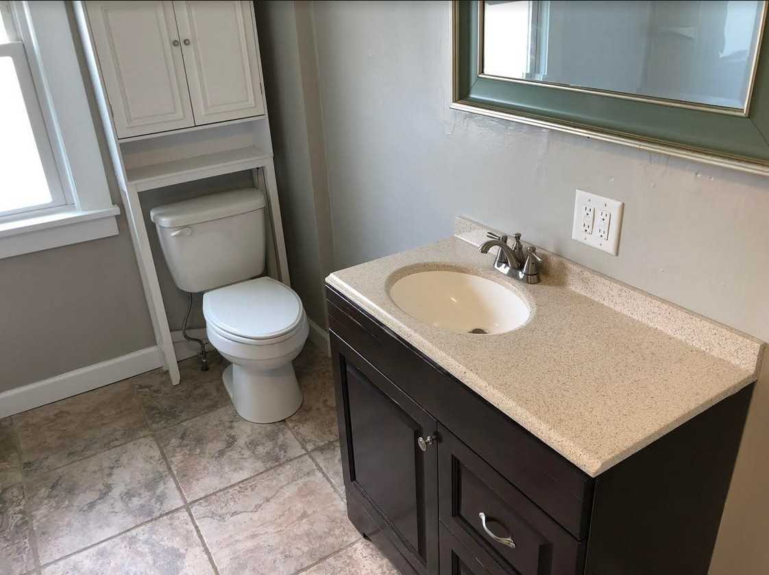 230 Magazine St #2 - Photo 7 of 10