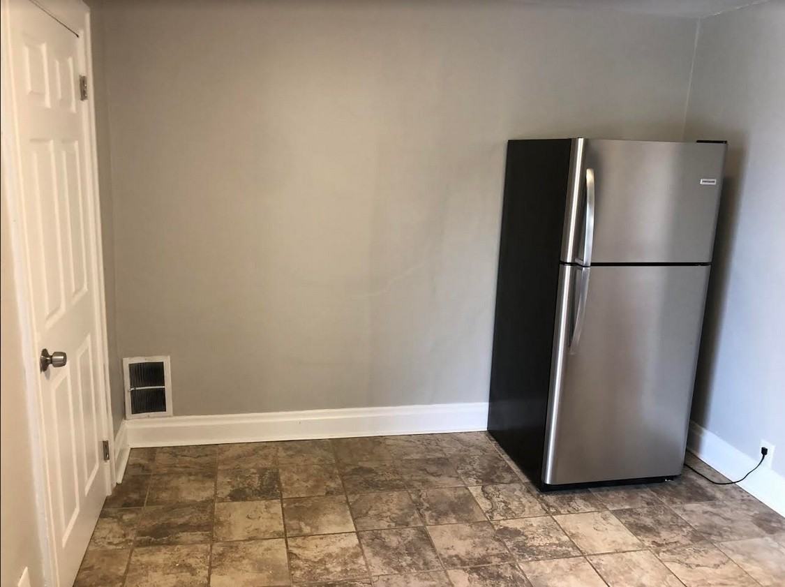 230 Magazine St #2 - Photo 5 of 10