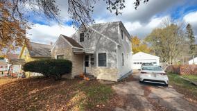 904 Park Ave - Photo 1 of 1