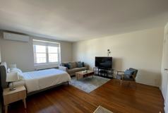 346 Uni - Photo 1 of 1