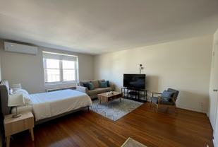 346 Uni - Photo 1 of 1