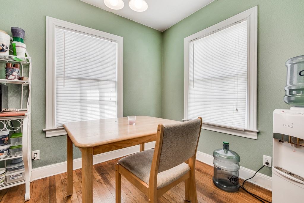 905 W 30th St #B - Photo 4 of 17