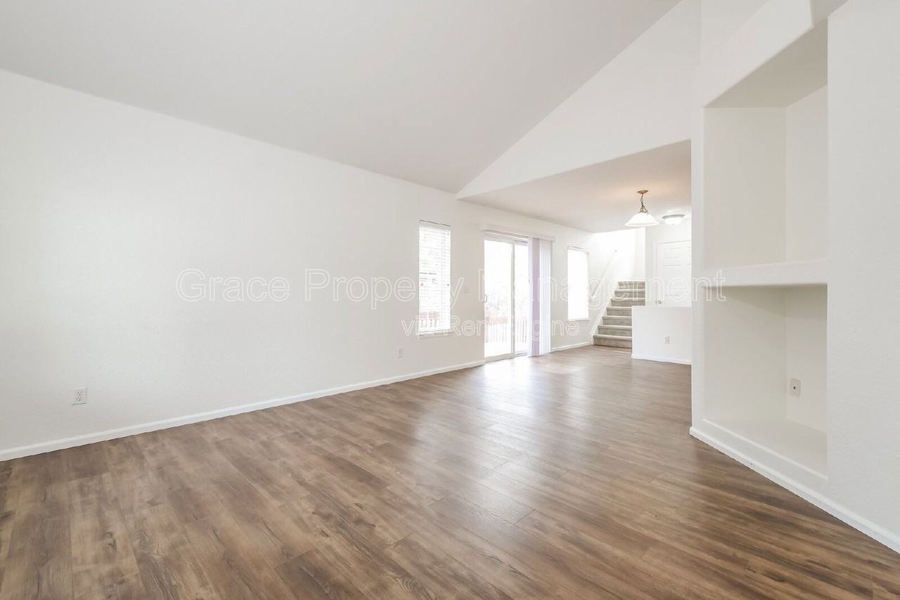 14334 Craftsman Way - Photo 2 of 22
