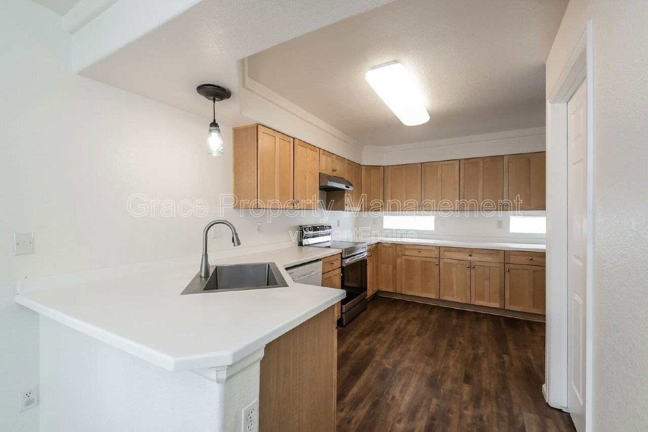 14334 Craftsman Way - Photo 6 of 22