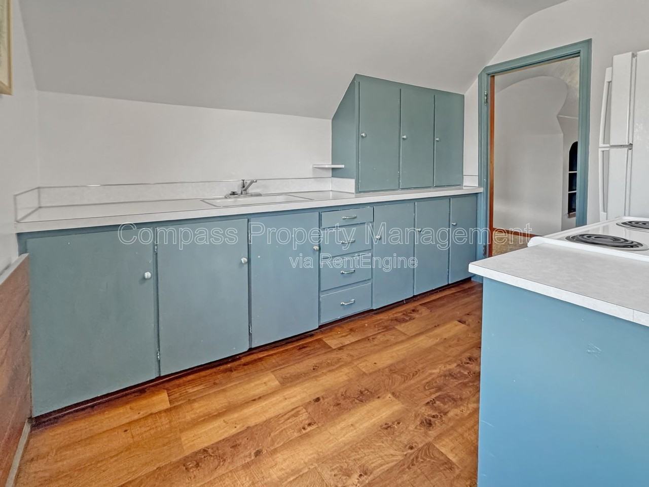 603 Franklin Ave #5 - Photo 2 of 9