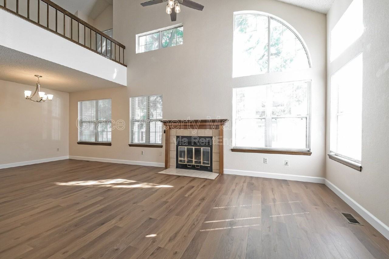 5863 W Atlantic Pl - Photo 3 of 22
