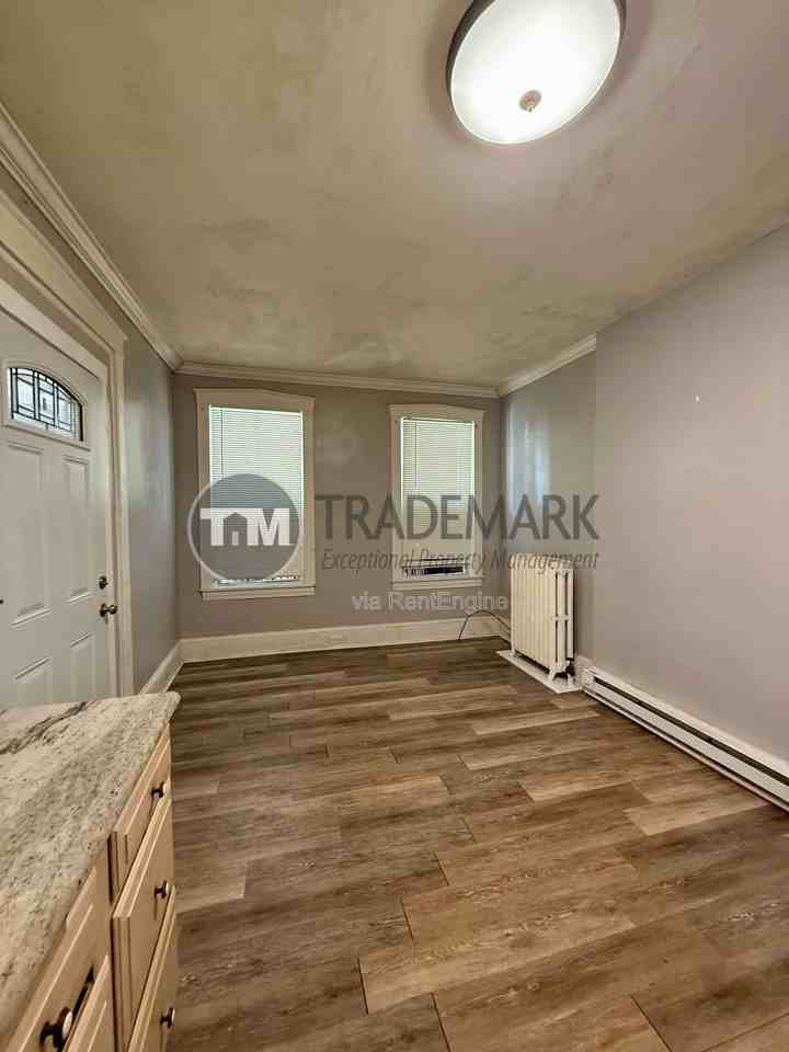 112 S Prince St #1 - Photo 4 of 11