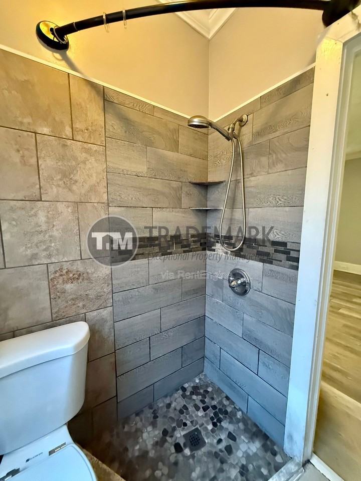112 S Prince St #1 - Photo 6 of 11