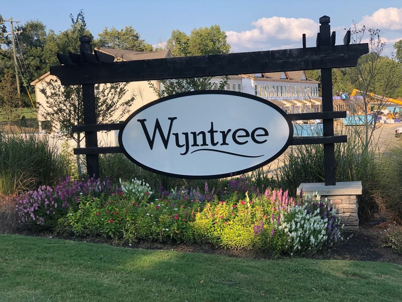 14158 Clayborn St - Photo 2 of 18