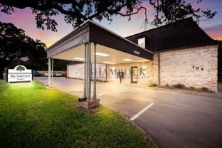 701 N New Rd #104 - Photo 1 of 1