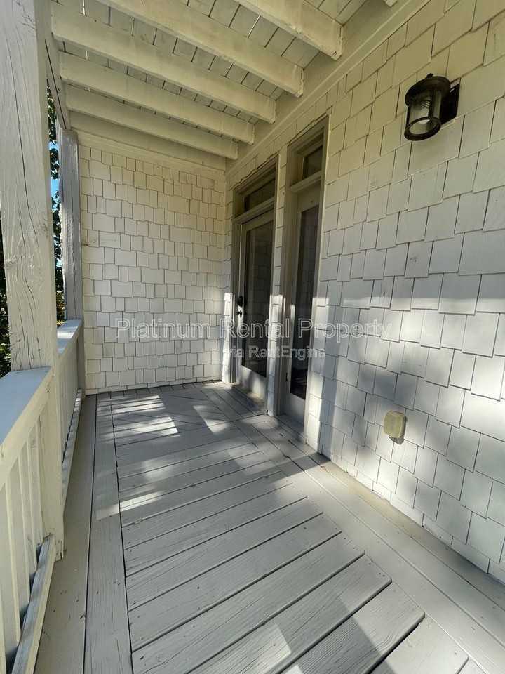 1305 Smithdale Heights Dr - Photo 5 of 50