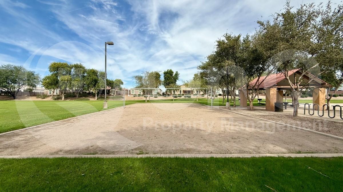 38184 West Santa Monica Avenue - Photo 6 of 45