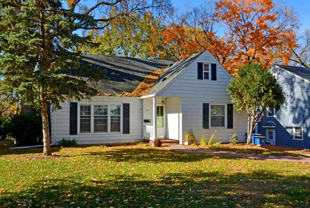 155 Benton Ave - Photo 2 of 27