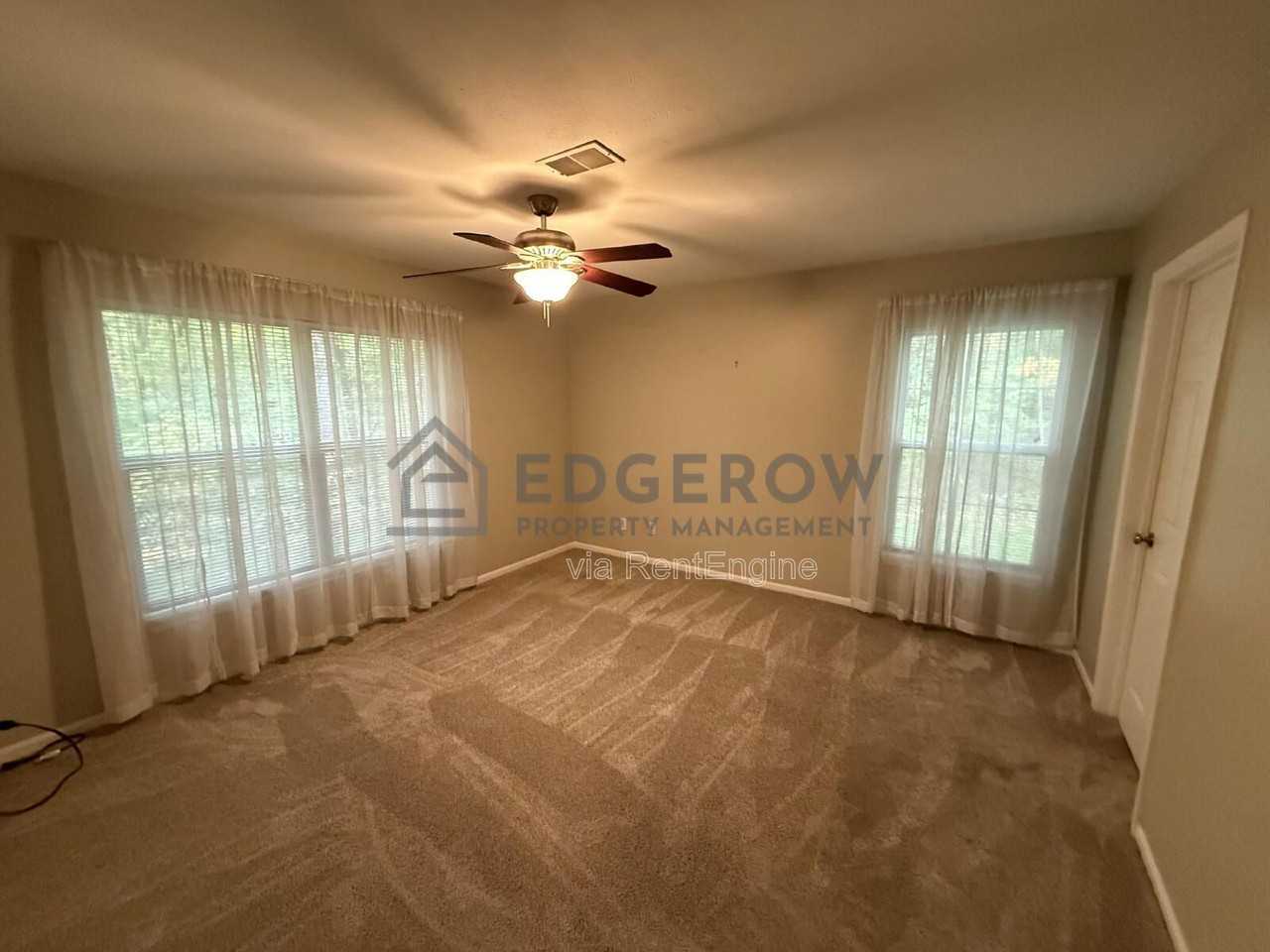 4254 Peak Ln Ne - Photo 6 of 13