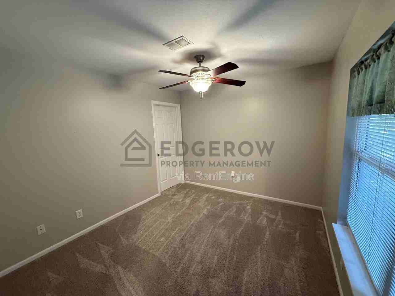 4254 Peak Ln Ne - Photo 7 of 13