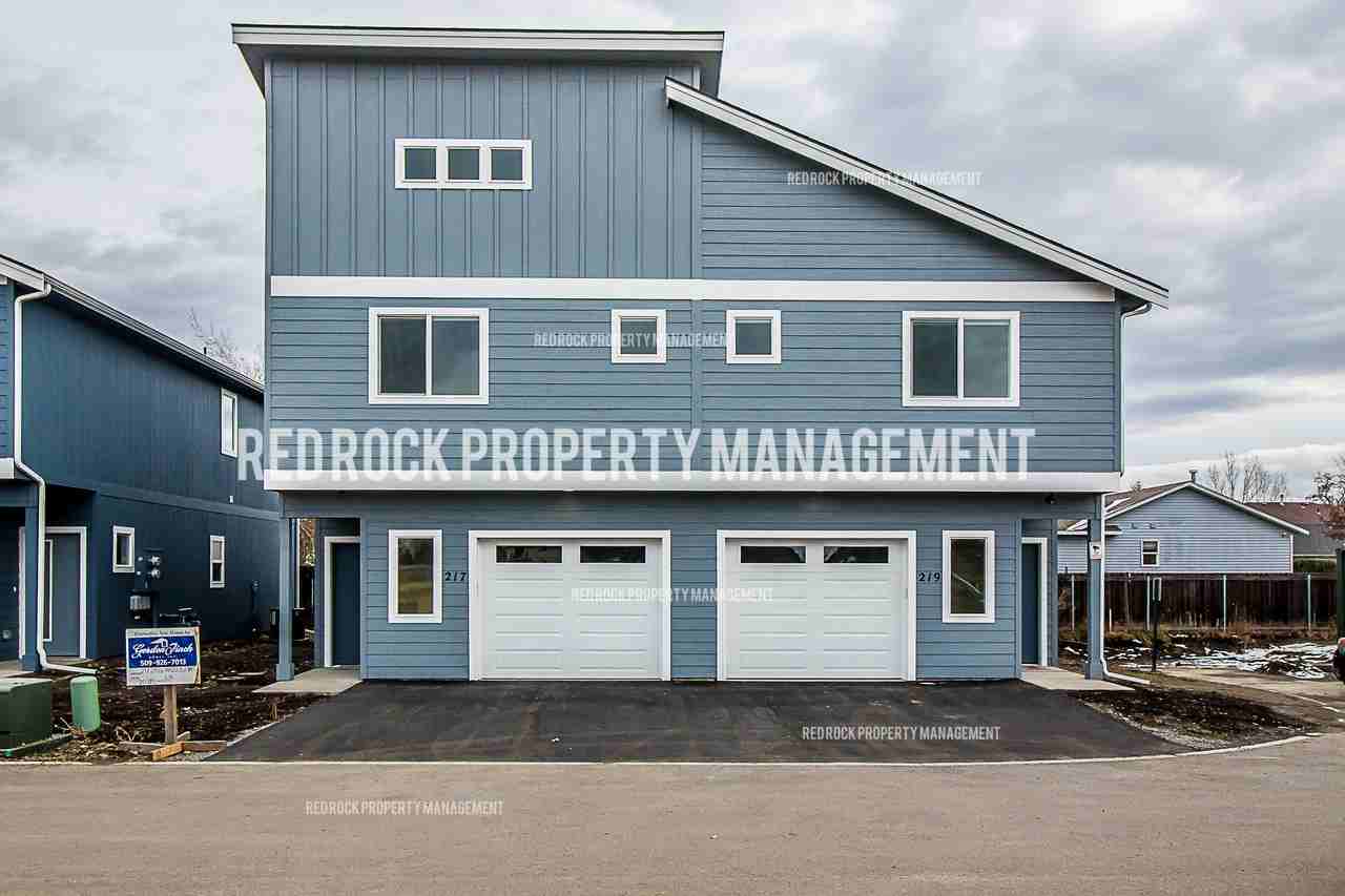 303 S Woodlawn Ln #1 - Photo 2 of 33