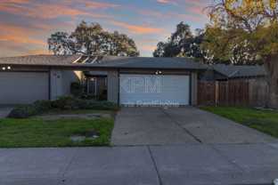 1036 Princess Dr - Photo 1 of 1