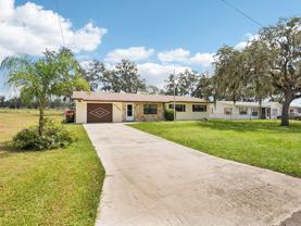 4704 Queen Palm Dr - Photo 1 of 1