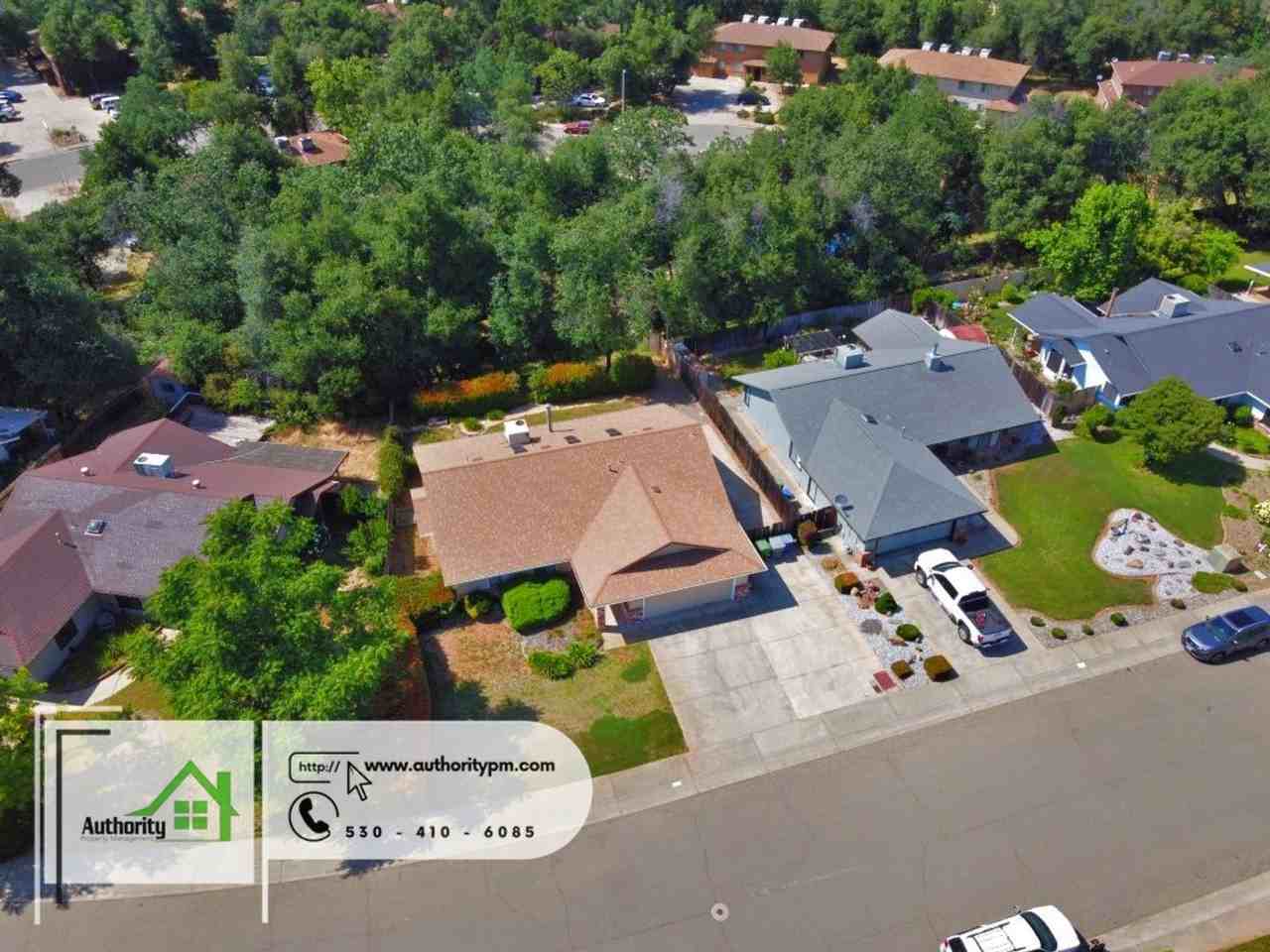 1844 Breckenwood Dr - Photo 3 of 26