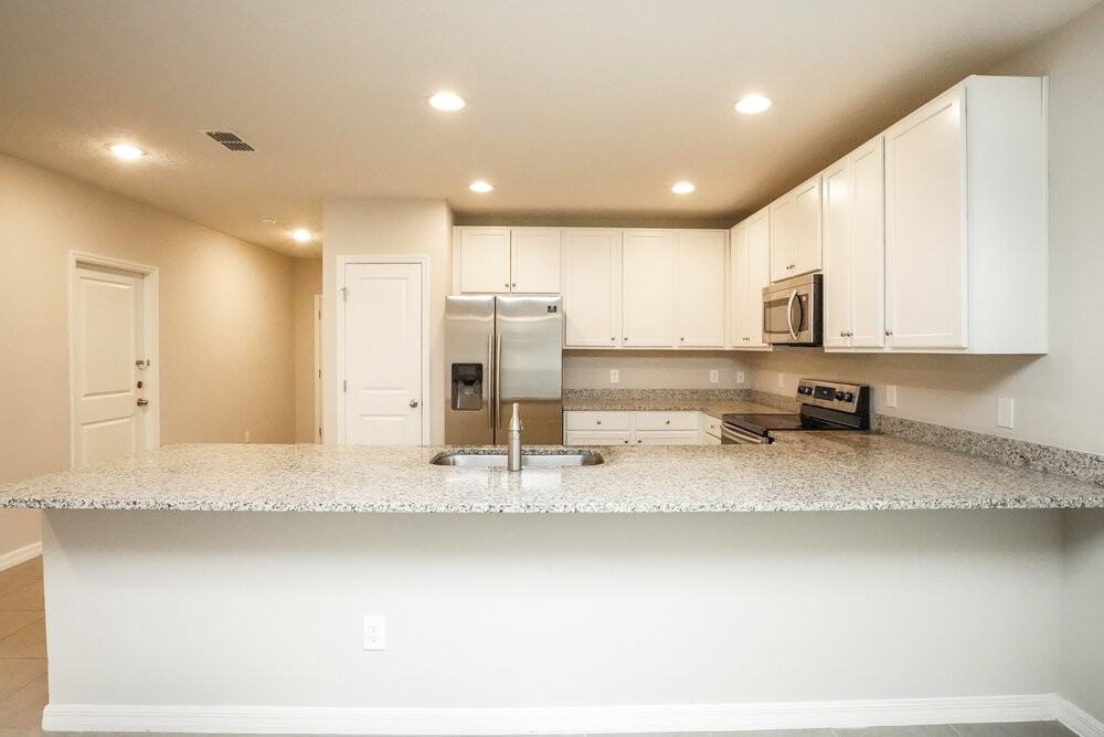 18 Peterlee Court - Photo 5 of 16