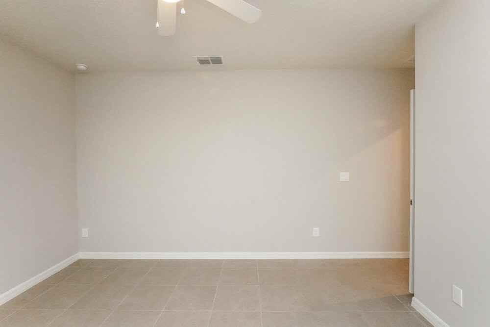 18 Peterlee Court - Photo 7 of 16