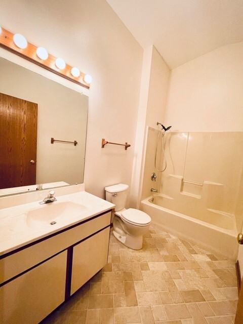 10081 West Whitnall Edge Drive #B - Photo 2 of 23