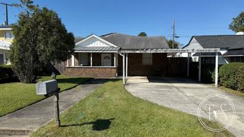 featured image of 807 Bowden St