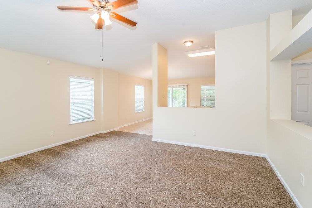 12753 Daylight Trl - Photo 3 of 14