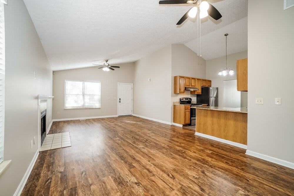 3428 Oak Bend Blvd - Photo 6 of 16