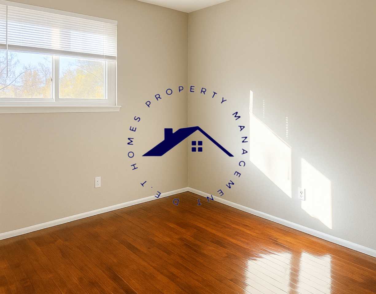 20053 Griggs St - Photo 7 of 12