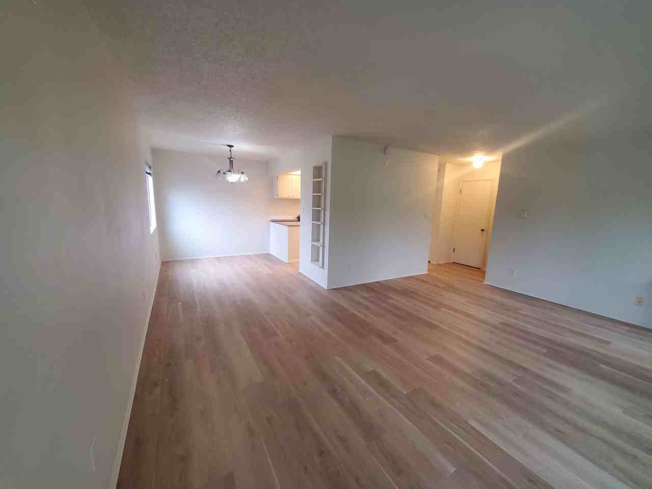 507 W Mercer St #504 - Photo 3 of 15