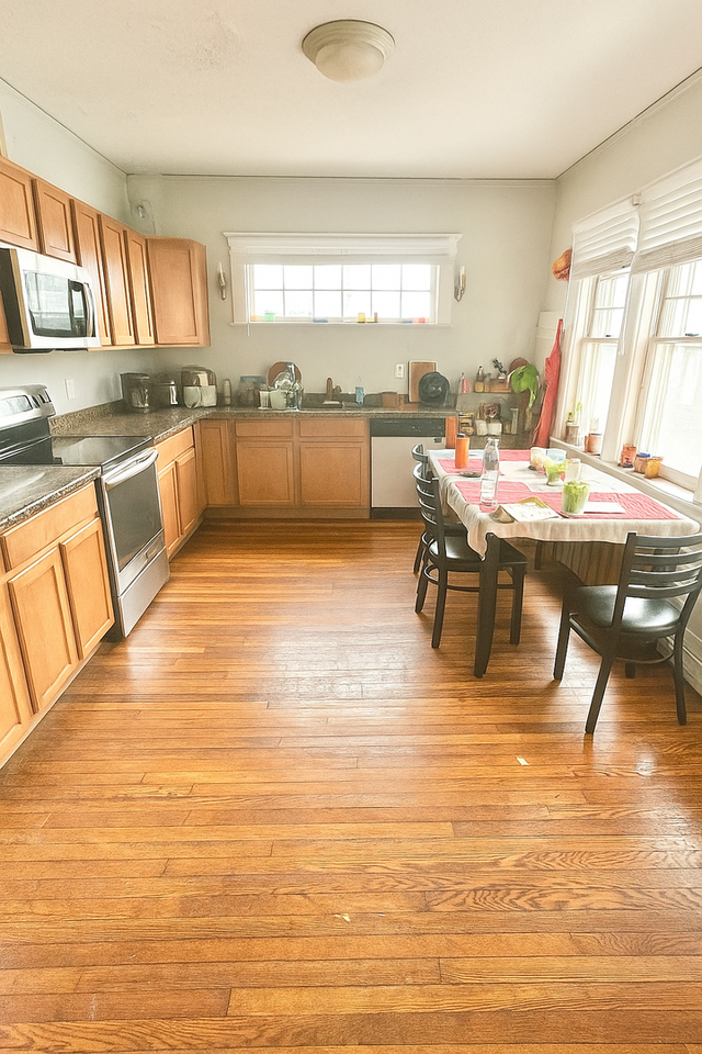 504 Catherine St - Photo 3 of 33