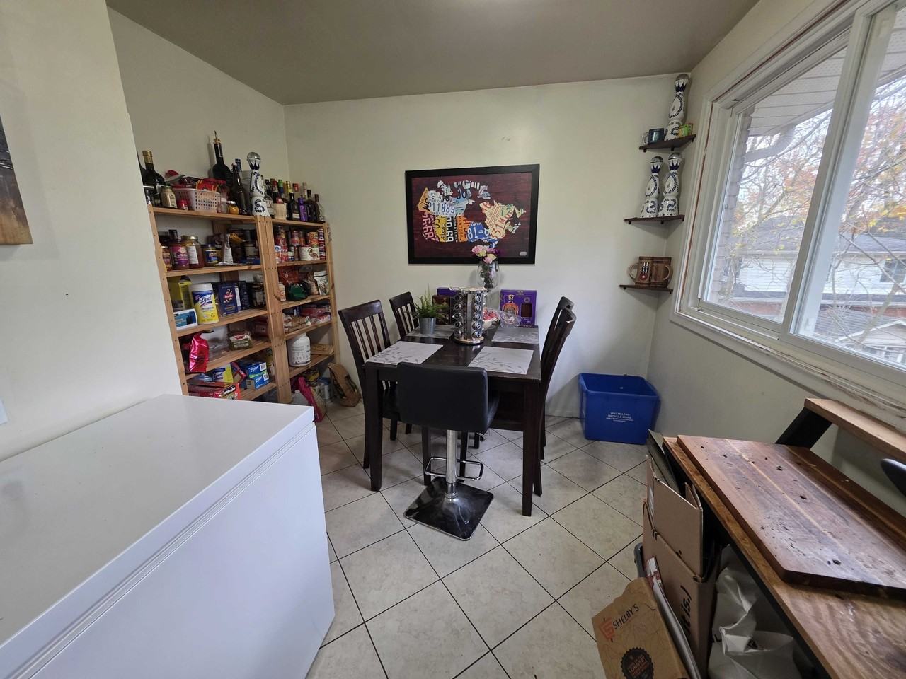 516 Brock St #3 - Photo 4 of 9