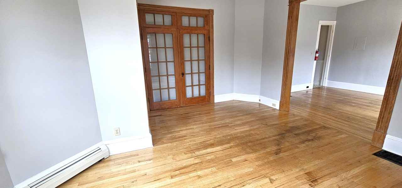 234 Pearl St - Photo 2 of 8