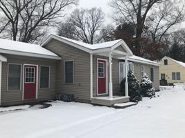 featured image of 576 Pinecrest St