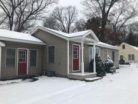 576 Pinecrest St - Photo 1 of 1