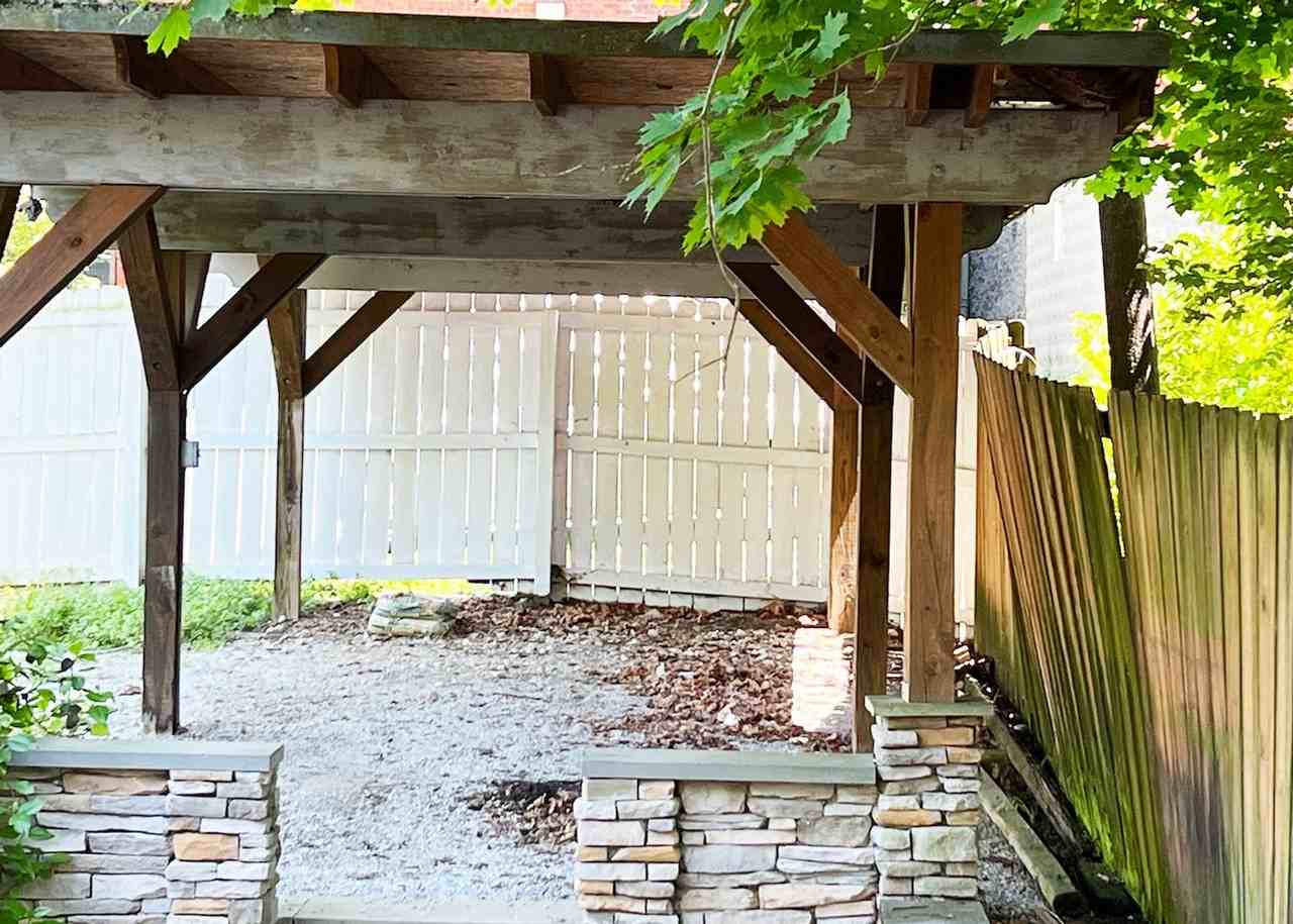 3263 Bishop St - Photo 4 of 14