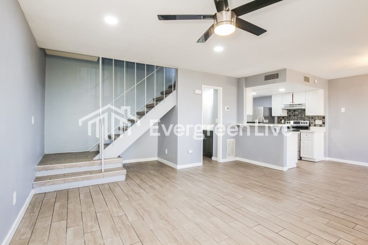 2133 W Turney Ave #71B - Photo 4 of 16