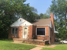 featured image of 2104 S 42nd St