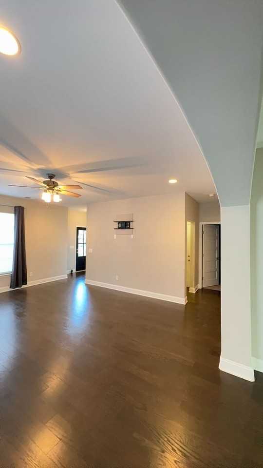 1025 Remington Avenue - Photo 3 of 24