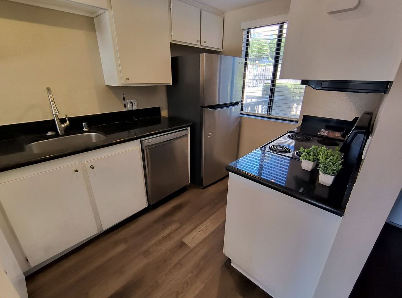 2340 Caringa Way #E - Photo 3 of 14