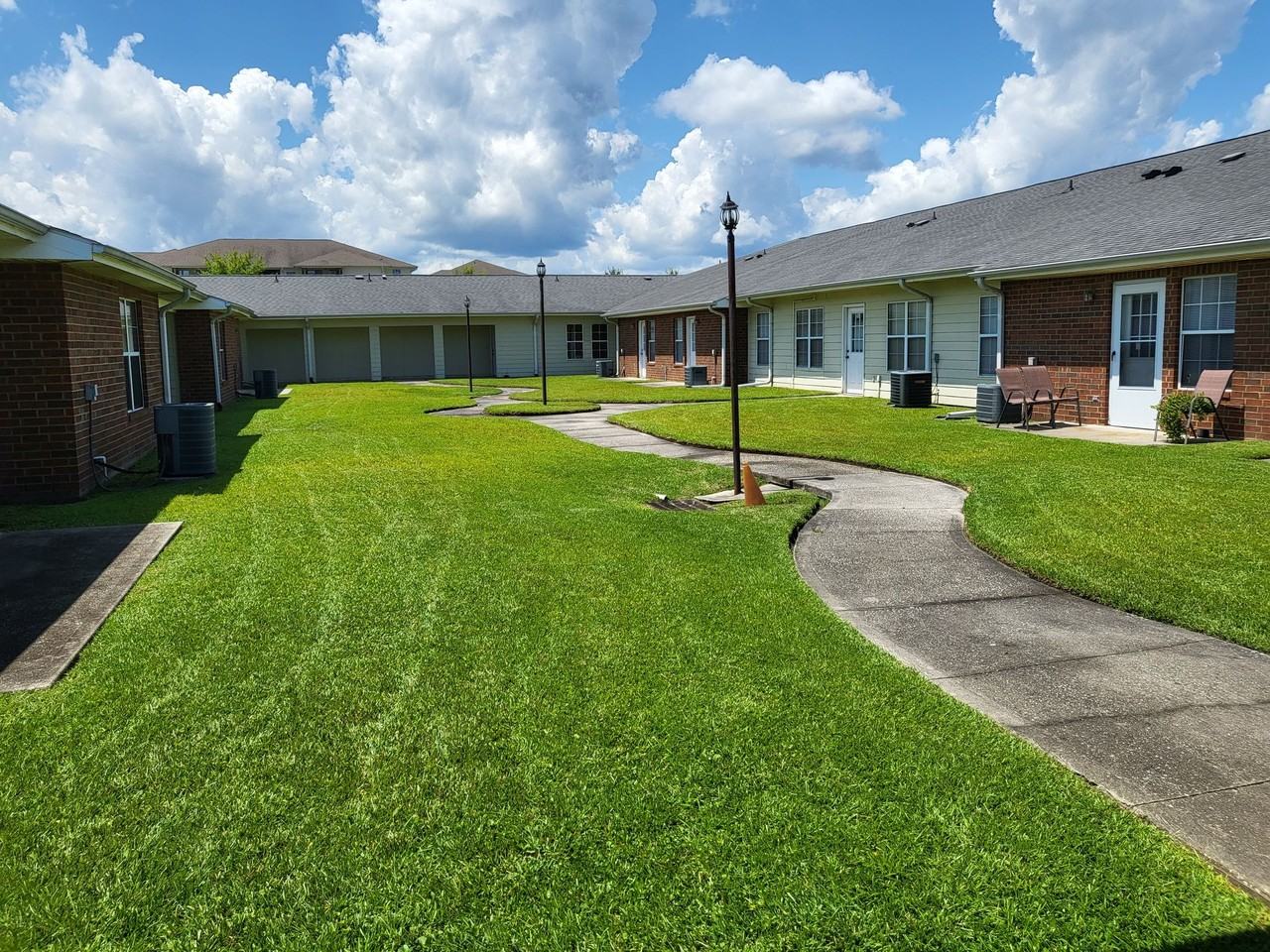 Seaside Residential Apartments - Photo 7 of 12