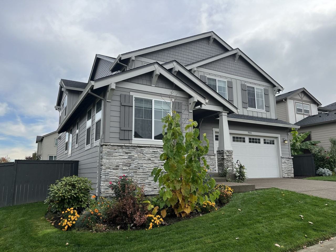 5042 Se 82nd Ave - Photo 3 of 50