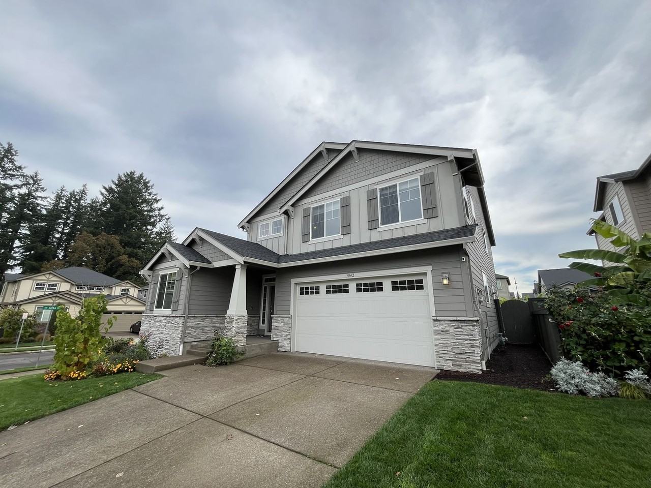 5042 Se 82nd Ave - Photo 4 of 50
