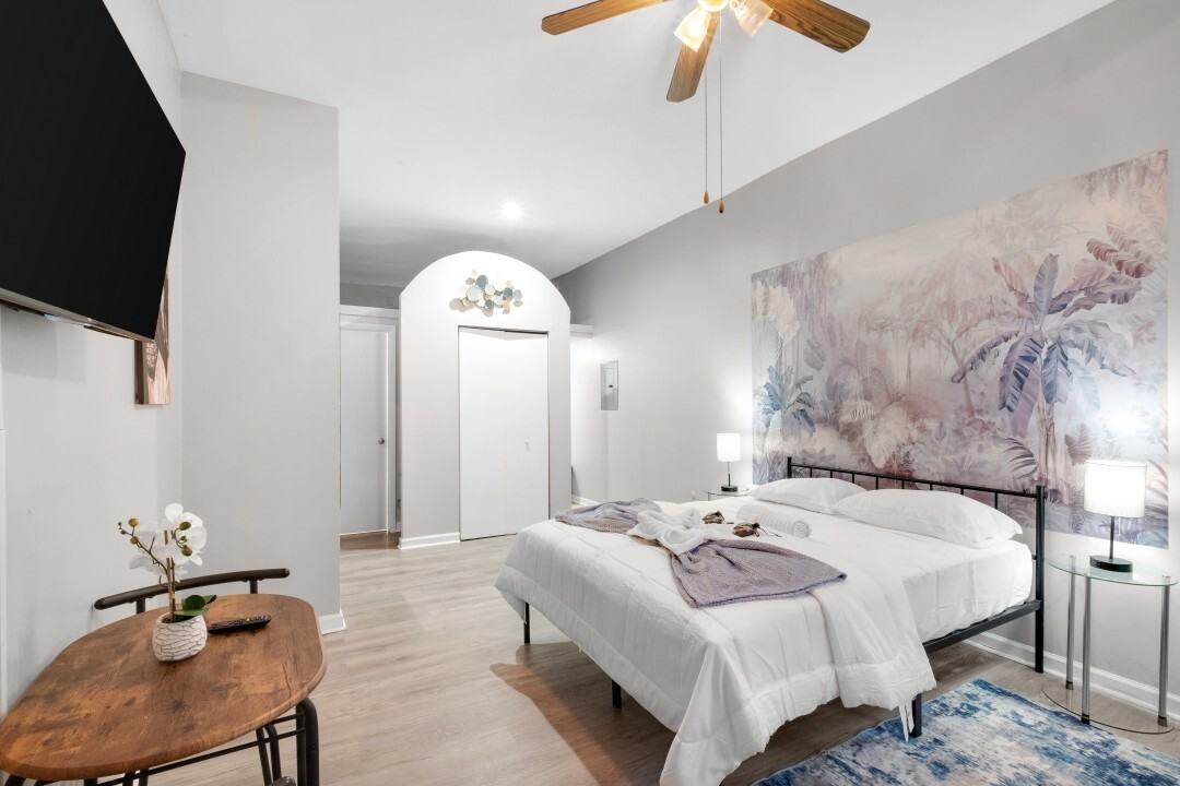 712 S 19th St #1 - Photo 4 of 13