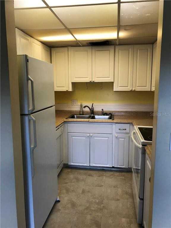 4805 Rilma Ave #109 - Photo 4 of 20