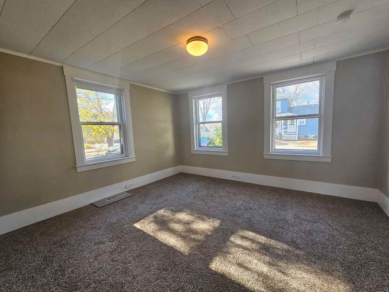 7 Monson Pl - Photo 6 of 8