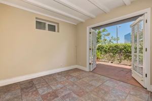 featured image of 1215 Edris Dr