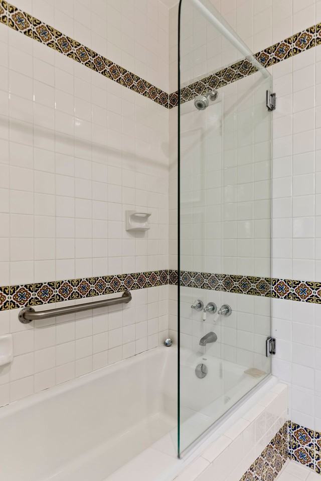 1215 Edris Dr - Photo 5 of 50